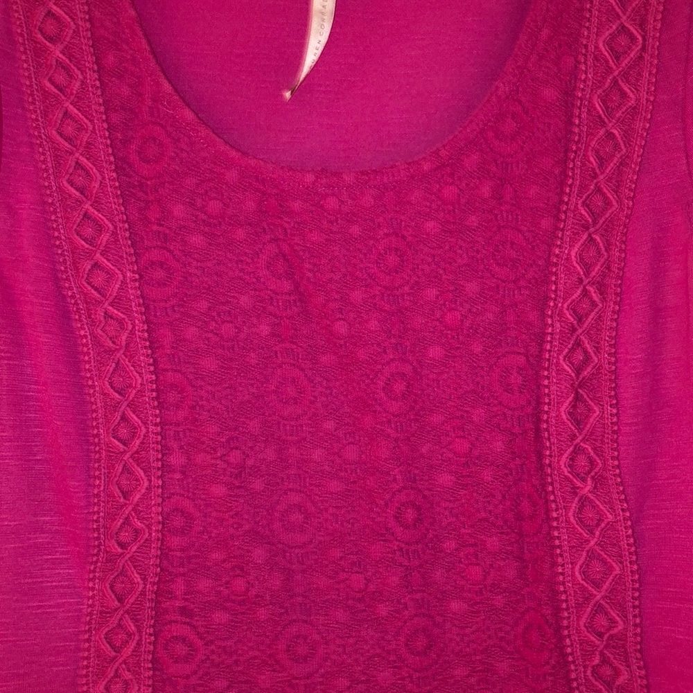 Pink LC Top - Picture 2 of 3